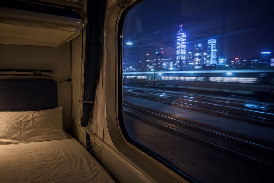 10 Best Night Train Routes Across China for Budget Travelers toptencn