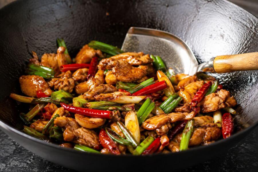 Read more about the article 10 Best Chinese Cookbooks for Mastering Restaurant-Quality Dishes
