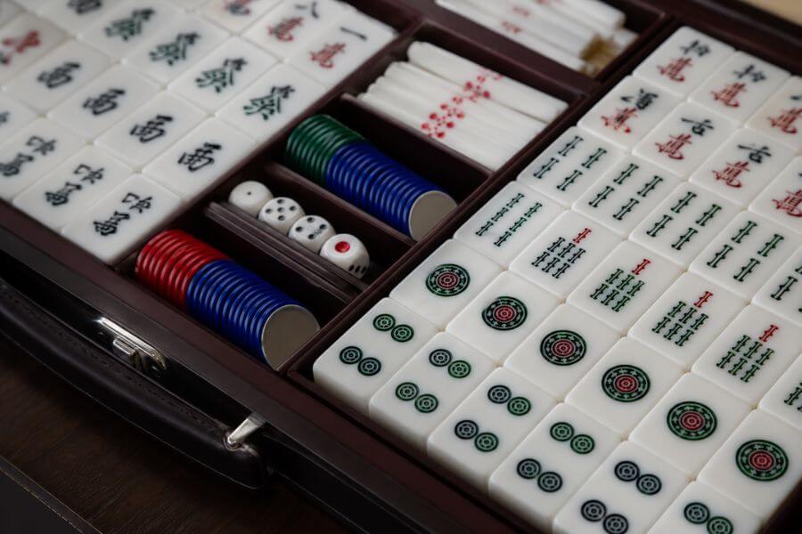 10 Best Chinese Mahjong Sets for Family Game Nights toptencn