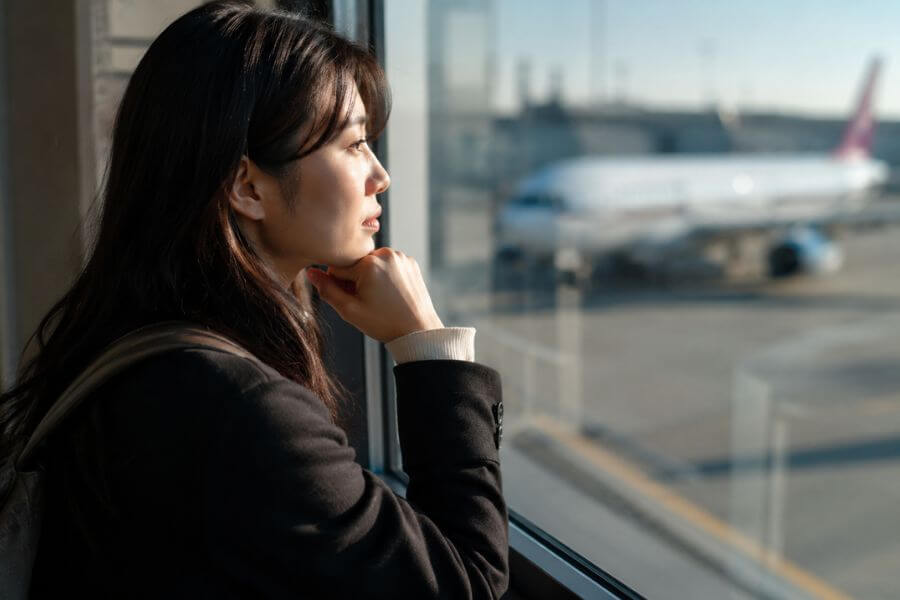 Read more about the article 10 Biggest Reasons Chinese Tourists Are Avoiding the US in 2026